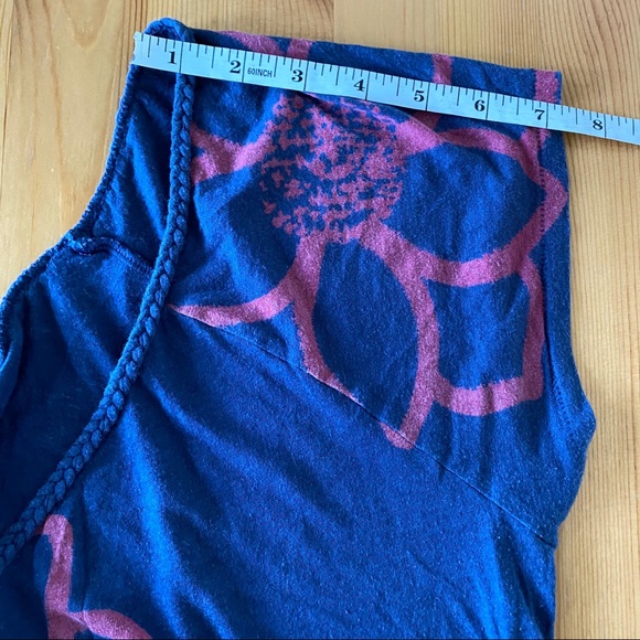 AEO Vintage Lotus Off-Shoulder Top - Picture 13 of 14